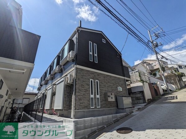 アザーレ・クオン日吉の物件外観写真